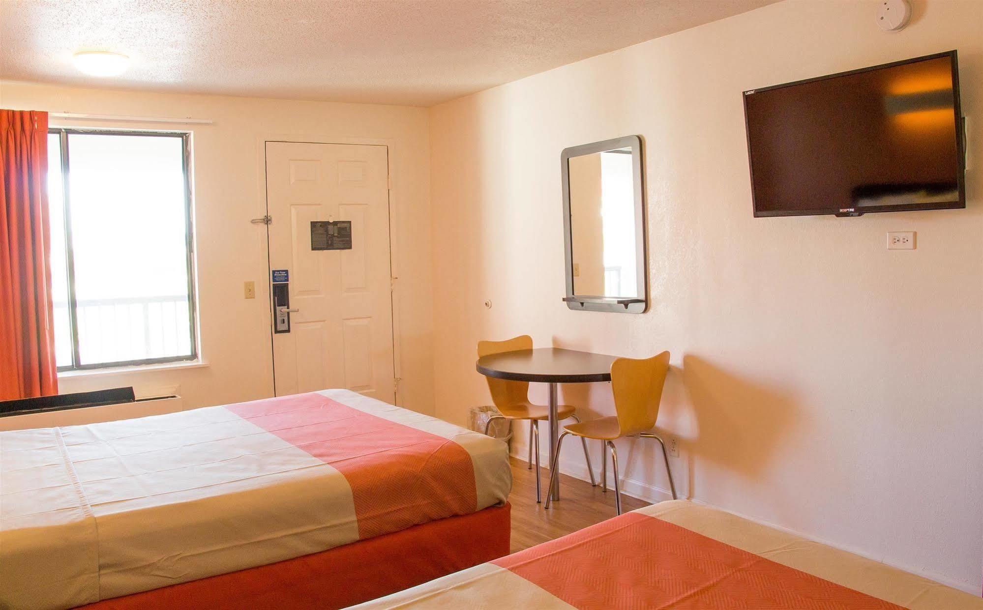 6-cookeville, Tn Hotel Cookeville