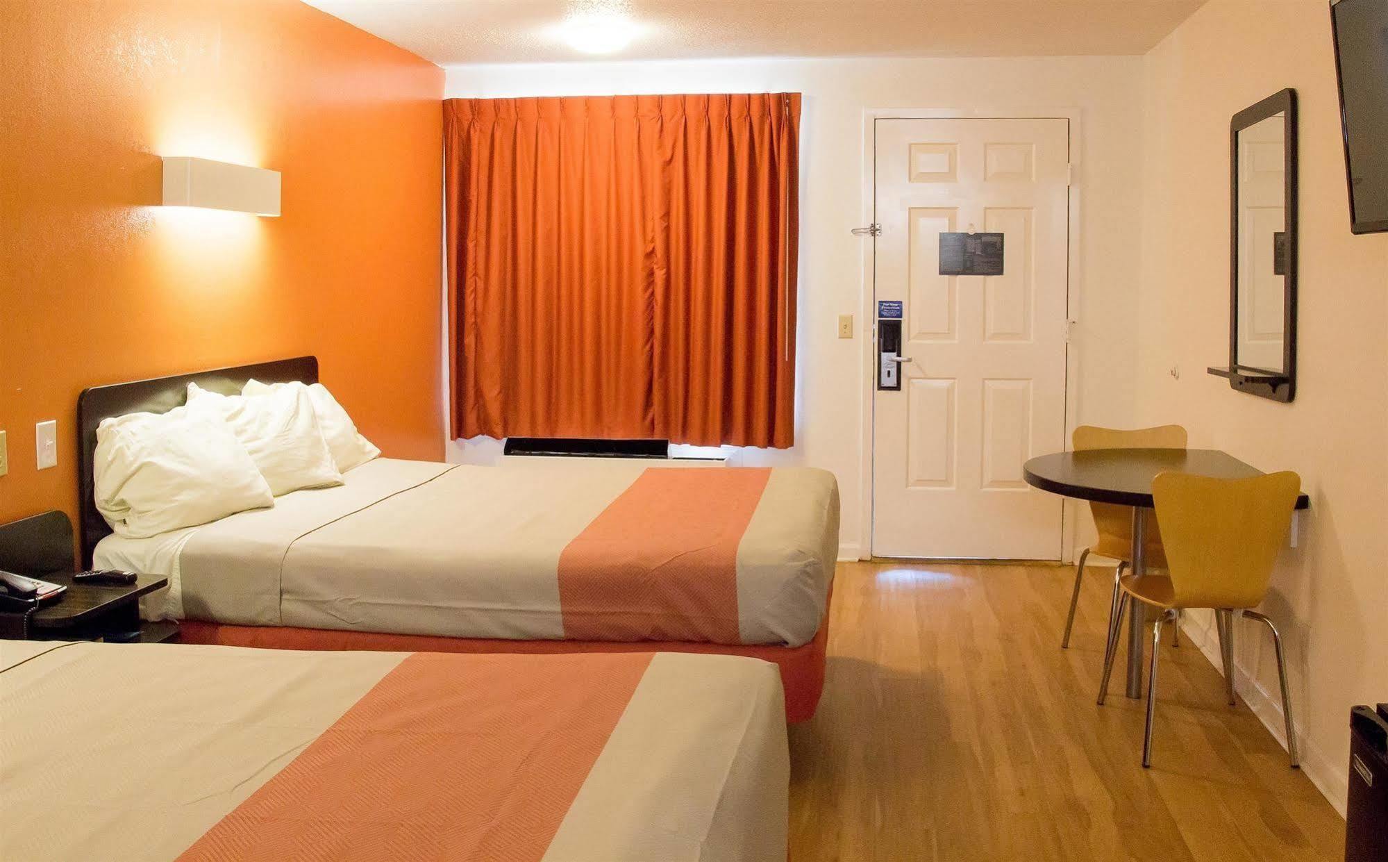 Hotel Motel 6-Cookeville, Tn Cookeville